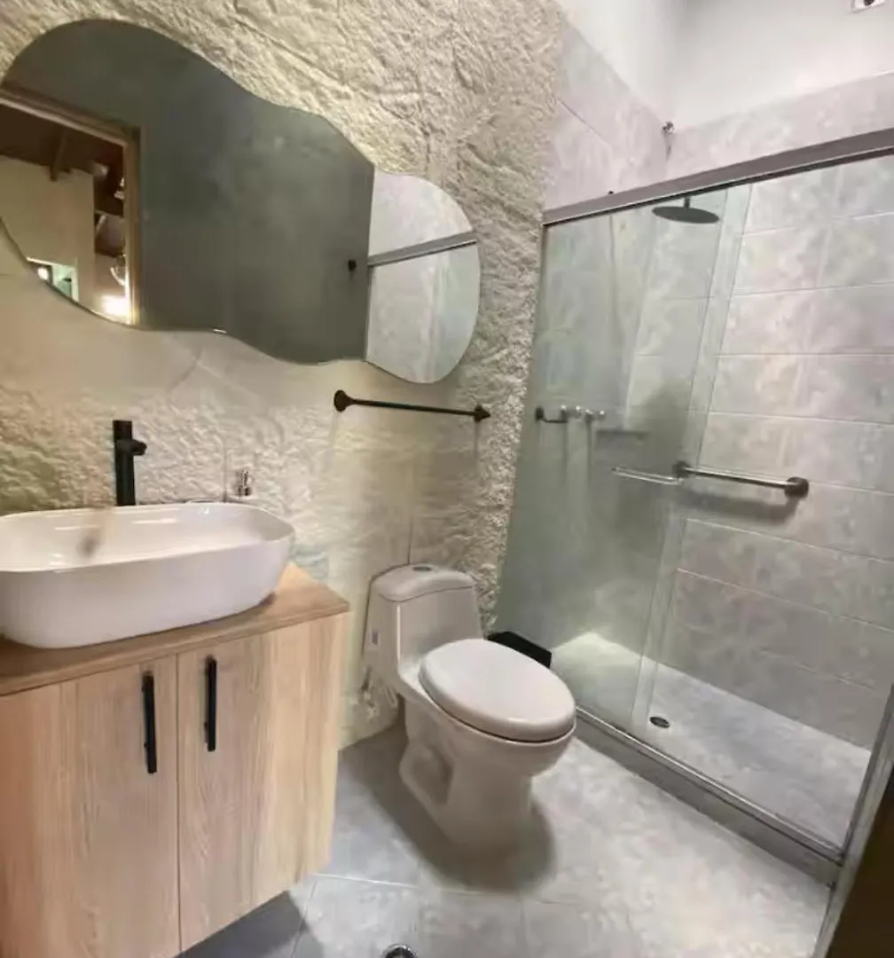 Metropolis Coliving contacts